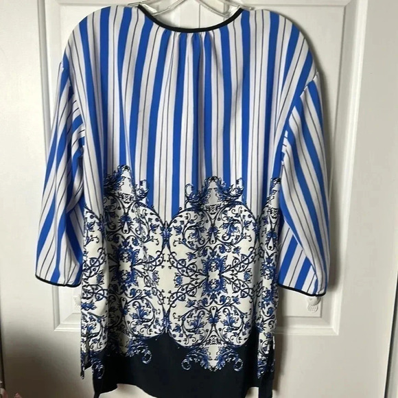NWOT Adrienne Vittadini woman Small tunic top , stripes , flowers , 3/4 sleeve - Picture 7 of 14